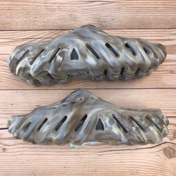 Crocs Echo Marbled Slide - Picture 15 of 16